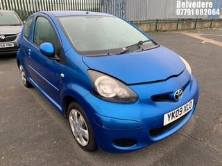 Location: Belvedere - 2009 TOYOTA AYGO BLUE VVT-I 3 Door Hatchback REG: YK09XLO, Keys: No, MOT Expiry date: 30/01/2025, 998 Petrol, 5 Speed Manual Petrol, Former Keepers: 7