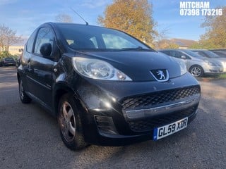 Location: MITCHAM - 2010 PEUGEOT 107 VERVE 3 DOOR HATCHBACK REG: GL59XDR, 998cc PETROL, 5 SPEED MANUAL PETROL, Former Keepers: 6, Keys: Yes, MOT: Expiry date05/06/2025