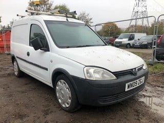 Location: Mitcham - 2009 VAUXHALL COMBO 2000 CDTI Car Derived Van REG: WN09ZGJ, Keys: No, MOT Expiry date: 09/09/2023, 1248 Diesel, 5 Speed Manual Diesel, Former Keepers: 4