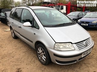 Location: Peterborough - 2006 VOLKSWAGEN SHARAN SE TDI MPV REG: PK56PFX, Keys: No, MOT Expiry date: 26/05/2025, 1968 Diesel, 6 Speed Manual Diesel, Former Keepers: 7