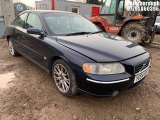 Location: Peterborough - 2004 VOLVO S60 D5 SE AUTO Estate REG: YG54RVT, Keys: No, MOT Expiry date: 29/08/2024, 2401 Diesel, 5 Speed Auto Diesel, Former Keepers: 7