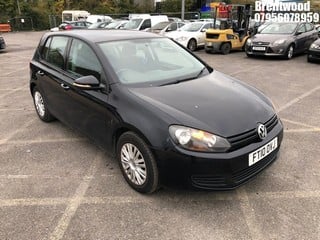 Location: Brentwood - 2010 VOLKSWAGEN  GOLF S TDI 5 DOOR HATCHBACK REG: FT10OVJ, 1598cc DIESEL, 5 SPEED MANUAL DIESEL, Former Keepers: 2, Keys: Yes, MOT Expiry date: 18/05/2025