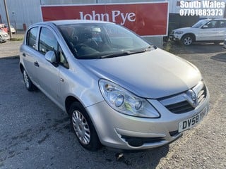 Location: South Wales - 2008 VAUXHALL CORSA LIFE A/C 5 Door Hatchback REG: DV58YHB, Keys: No, MOT Expiry date: 29/06/2024, 1229 Petrol, 5 Speed Manual Petrol, Former Keepers: 4