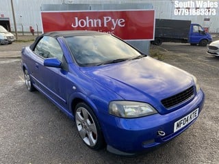 Location: South Wales - 2004 VAUXHALL ASTRA COUPE CONVERTIBLE Convertible REG: MF04KTE, Keys: No, MOT Expiry date: 23/05/2024, 1796 Petrol, 5 Speed Manual Petrol, Former Keepers: 7