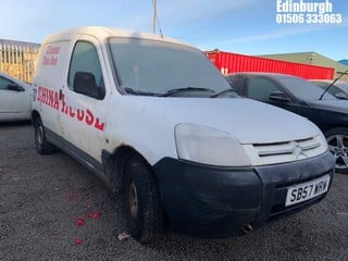 Location: Edinburgh - 2008 CITROEN BERLINGO 600 HDI ENTER 75 Car Derived Van REG: SB57WRW, Keys: No, MOT Expiry date: 24/01/2024, 1598 Diesel, 5 Speed Manual Diesel, Former Keepers: 8