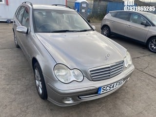 Location: Hull - 2005 MERCEDES  C220 CDI CLASSIC SE A Estate REG: SC54FXG, Keys: No, MOT Expiry date: 21/12/2024, 2148 Diesel, 5 Speed Auto Diesel, Former Keepers: 11