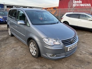 Location: Leeds - 2009 VOLKSWAGEN TOURAN SPORT TDI 170 MPV REG: VN09BXR, Keys: No, MOT Expiry date: 03-11-2024, 1968 Diesel, 6 Speed Manual Diesel, Former Keepers: 4