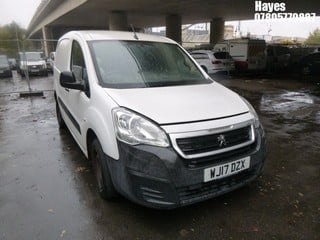 Location:  Hayes - 2017 PEUGEOT PARTNER PROFESSION L1 BLU Panel Van REG: WJ17DZX, Keys: No, MOT Expiry date: 14/04/2024, 1560 Diesel, 5 Speed Manual Diesel, Former Keepers: 2