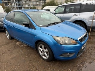 Location: North Woolwich - 2009 FORD FOCUS ZETEC 100 3 Door Hatchback REG: SH09HUO, Keys: No, MOT Expiry date: 31/07/2025, 1596 Petrol, 5 Speed Manual Petrol, Former Keepers: 7