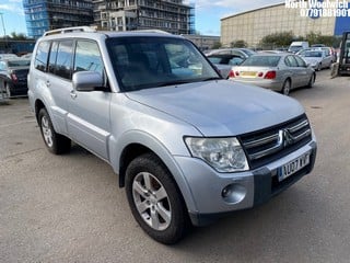 Location: North Woolwich - 2007 MITSUBISHI SHOGUN ELEGANCE DI-D LWB Estate REG: AU07WVF, Keys: No, MOT Expiry date: 19/12/2024, 3200 Diesel, 5 Speed Manual Diesel, Former Keepers: 8