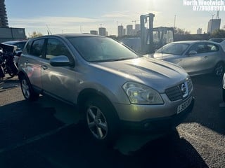 Location: North Woolwich - 2007 NISSAN QASHQAI TEKNA 2WD CVT 5 Door Hatchback REG: L300ORE, Keys: No, MOT Expiry date: 21/11/2024, 1997 Petrol, AUTOMATIC, Former Keepers: 6