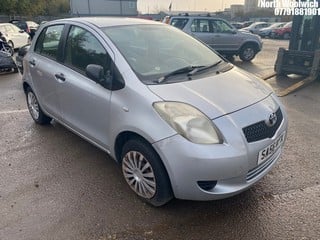 Location: North Woolwich - 2006 TOYOTA YARIS T2 5 Door Hatchback REG: SA56WPX, Keys: No, MOT Expiry date: 16/05/2025, 998 Petrol, 5 Speed Manual Petrol, Former Keepers: 5