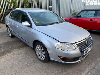 Location: North Woolwich - 2006 VOLKSWAGEN PASSAT S FSI AUTO 4 Door Saloon REG: KW55VFU, Keys: No, MOT Expiry date: 26/02/2025, 1984 Petrol, AUTOMATIC, Former Keepers: 3