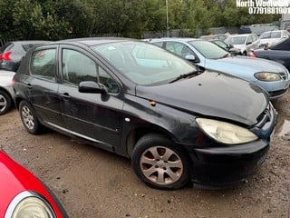 Location: North Woolwich - 2005 PEUGEOT 307 S AUTO 5 Door Hatchback REG: AY05XWG, Keys: No, MOT Expiry date: 11/02/2025, 1587 Petrol, 5 Speed Auto Petrol, Former Keepers: 4