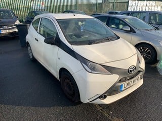 Location: BELVEDERE - 2017 TOYOTA AYGO X VVT-I 	 3 DOOR HATCHBACK REG: LM17WYR, 998cc PETROL, 5 SPEED MANUAL PETROL, Former Keepers: 7, Keys: No, MOT: Expiry date04.03.2025