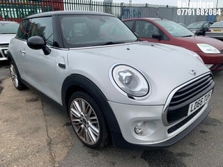 Location: BELVEDERE - 2016 MINI COOPER AUTO 3 Door Hatchback REG: LD66TUH, 1499 Petrol, 6 Speed Auto Petrol, Former Keepers: 4, Keys: No, MOT: Expiry date31/01/2025