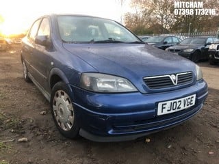 Location: Mitcham - 2002 VAUXHALL ASTRA CLUB 8V 5 Door Hatchback REG: FJ02VGE, Keys: No, MOT Expiry date: 05/07/2024, 1598 Petrol, 5 Speed Manual Petrol, Former Keepers: 4