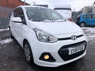 Location: Nottingham - 2015  HYUNDAI  I10 SE 	 5 Door Hatchback 	 REG: CY15FUG, 1248cc	 Petrol , 5 Speed Manual Petrol 	, Former Keepers: 2, Keys: Yes, MOT Expiry date: 20/11/2024