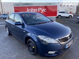 Location: South Wales - 2012 KIA CEED 2 ECODYNAMICS CRDI 5 DOOR HATCHBACK REG: HN62RMU, 1582cc DIESEL, 6 SPEED MANUAL DIESEL, Former Keepers: 2, Keys: Yes, MOT Expiry date: 15/11/2024