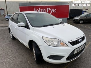 Location: South Wales - 2010 FORD FOCUS STYLE 100 5 Door Hatchback REG: CK10KHA, Keys: No, MOT Expiry date: 05/04/2024, 1596 Petrol, 5 Speed Manual Petrol, Former Keepers: 5