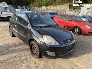 Location: Leeds - 2008 FORD FIESTA STYLE CLIMATE 3 Door Hatchback REG: ND08SRZ, Keys: No, MOT Expiry date: 05-04-2024, 1242 Petrol, 5 Speed Manual Petrol, Former Keepers: 3