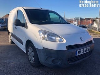 Location: Nottingham - 2013 PEUGEOT PARTNER 850 S L1 HDI PANEL VAN REG: MA13NKN, 1560cc DIESEL, 5 SPEED MANUAL DIESEL, Former Keepers: 3, Keys: Yes, MOT Expiry date: 04/10/2024