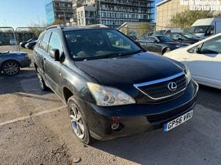 Location: North Woolwich - 2006 LEXUS RX400 H SE-L CVT Estate REG: GP56VRU, Keys: No, MOT Expiry date: 25/09/2024, 3311 Hybrid Electric, Variable 1 Speed Auto Petrol/E, Former Keepers: 7