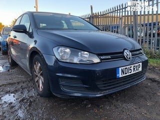 Location: MITCHAM - 2015 VOLKSWAGEN GOLF BLUEMOTION TDI 	 5 DOOR HATCHBACK REG: ND15RXP, 1598cc DIESEL, 6 SPEED MANUAL DIESEL, Former Keepers: 3, Keys: No, MOT: Expiry date22/03/2025