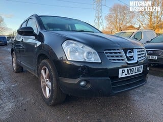 Location: MITCHAM - 2009 NISSAN QASHQAI TEKNA CVT 	 5 DOOR HATCHBACK REG: PJ09LKU, 1997cc PETROL, VARIABLE SPEED AUTO PETROL, Former Keepers: 9, Keys: Yes, MOT: Expiry date05/09/2025