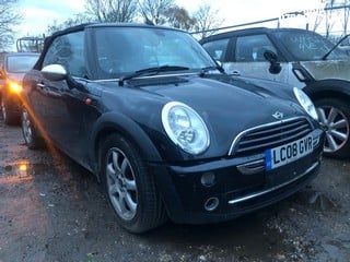 Location: Mitcham - 2008 MINI COOPER AUTO Convertible REG: LC08GVR, Keys: No, MOT Expiry date: 07/11/2024, 1598 Petrol, Variable Speed Auto Petrol, Former Keepers: 7