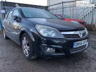 Location: Mitcham - 2007 VAUXHALL ASTRA DESIGN A Estate REG: DN56UFX, Keys: No, MOT Expiry date: 06/09/2024, 1796 Petrol, 4 Speed Auto Petrol, Former Keepers: 7