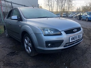 Location: Mitcham - 2005 FORD FOCUS ZETEC CLIMATE 116 5 Door Hatchback REG: HN05DGU, Keys: No, MOT Expiry date: 30/11/2024, 1596 Petrol, 5 Speed Manual Petrol, Former Keepers: 4