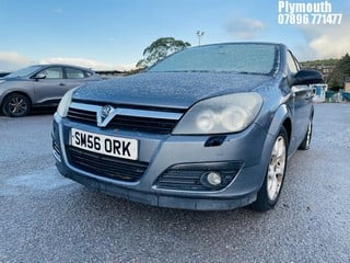 Location: Plymouth - 2006 VAUXHALL ASTRA SXI TWINPORT 5 Door Hatchback REG: SM56ORK, Keys: No, MOT Expiry date: 03/01/2025, 1364 Petrol, 5 Speed Manual Petrol, Former Keepers: 10