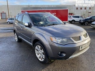 Location: South Wales - 2008 MITSUBISHI OUTLANDER DIAMOND TD Estate REG: WV58EFC, Keys: No, MOT Expiry date: 17/12/2020, 2179 Diesel, 6 Speed Manual Diesel, Former Keepers: 4