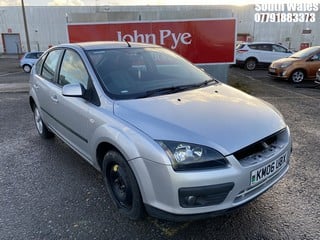 Location: South Wales - 2006 FORD FOCUS ZETEC CLIMATE 116 5 Door Hatchback REG: KM06UBX, Keys: No, MOT Expiry date: 19/09/2024, 1596 Petrol, 5 Speed Manual Petrol, Former Keepers: 6