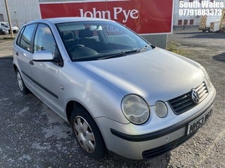 Location: South Wales - 2004 VOLKSWAGEN POLO TWIST 5 Door Hatchback REG: NH53DGV, Keys: No, MOT Expiry date: 16/02/2025, 1198 Petrol, 5 Speed Manual Petrol, Former Keepers: 10