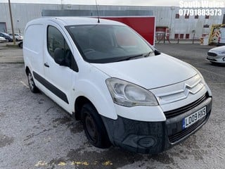 Location: South Wales - 2009 CITROEN BERLINGO 625 LX HDI 75 Panel Van REG: LO09HXS, Keys: No, MOT Expiry date: 14/11/2024, 1560 Diesel, 5 Speed Manual Diesel, Former Keepers: 8