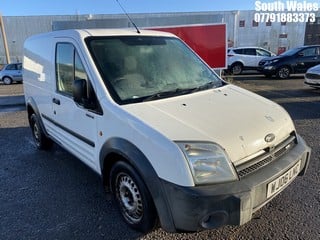 Location: South Wales - 2006 FORD TRAN CONNECT LX TDCI SWB Panel Van REG: WJ06LNC, Keys: No, MOT Expiry date: 03/04/2024, 1753 Diesel, 5 Speed Manual Diesel, Former Keepers: 2