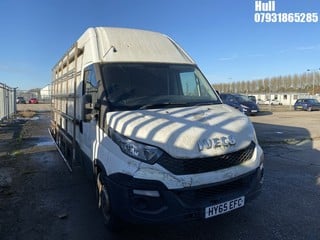 Location: Hull - 2015 IVECO DAILY 35S13 XLWB Panel Van REG: HY65EFC, Keys: No, MOT Expiry date: 19/10/2023, 2287 Diesel, 6 Speed Manual Diesel, Former Keepers: 2