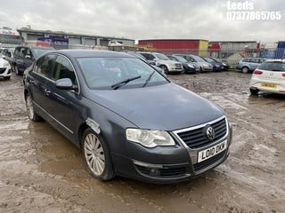 Location: Leeds - 2010 VOLKSWAGEN PASSAT HIGHLINE TDI 4 Door Saloon REG: LO10OKM, Keys: No, MOT Expiry date: 06-09-2024, 1968 Diesel, 6 Speed Manual Diesel, Former Keepers: 3