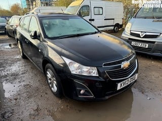 Location: North Woolwich - 2013 CHEVROLET CRUZE LT AUTO Estate REG: KV13OSG, Keys: No, MOT Expiry date: 18/02/2024, 1796 Petrol, 6 Speed Auto Petrol, Former Keepers: 4