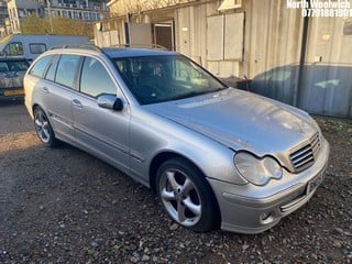 Location: North Woolwich - 2005 MERCEDES C180K AVANTGARDE SE AUTO Estate REG: BN05AMU, Keys: No, MOT Expiry date: 13/03/2025, 1796 Petrol, 5 Speed Auto Petrol, Former Keepers: 5