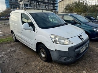 Location: North Woolwich - 2011 PEUGEOT PARTNER 850 S HDI 90 Panel Van REG: NV11WSZ, Keys: No, MOT Expiry date: 30/06/2024, 1560 Diesel, 5 Speed Manual Diesel, Former Keepers: 7