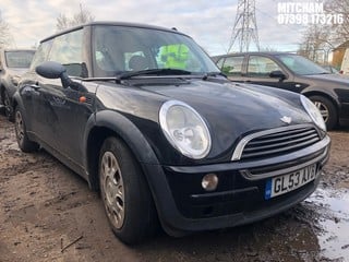 Location: Mitcham - 2003 MINI MINI ONE 3 Door Hatchback REG: GL53AVB, Keys: No, MOT Expiry date: 06/03/2025, 1598 Petrol, 5 Speed Manual Petrol, Former Keepers: 5