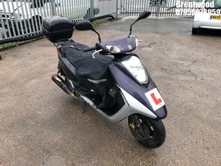 Location: BRENTWOOD - 2009 YAMAHA XC 125 E VITY SCOOTER REG: LC09EZG, 124cc PETROL, AUTO PETROL, Former Keepers: 6, Keys: No, MOT: Expiry date26/01/2025