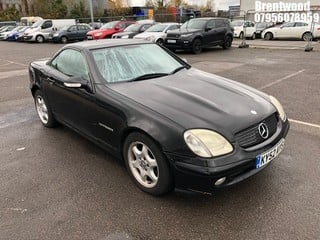 Location: Brentwood - 2002 MERCEDES SLK 230 KOMPRESSOR AUTO Convertible REG: KY52AYS, Keys: No, MOT Expiry date: 03/11/2024, 2295 Petrol, 5 Speed Auto Petrol, Former Keepers: 4