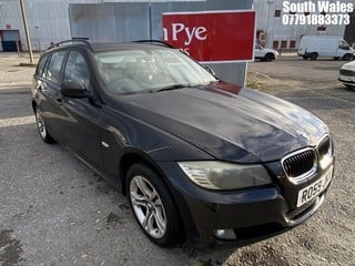 Location: South Wales - 2009 BMW 320D ES TOURING AUTO Estate REG: RO59JKX, Keys: No, MOT Expiry date: 30/11/2024, 1995 Diesel, 6 Speed Auto Diesel, Former Keepers: 3