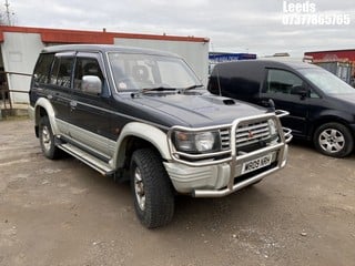 Location: Leeds - 1995 MITSUBISHI PAJERO GL LWB Light 4X4 Utility REG: M809NRH, Keys: No, MOT Expiry date: 18-10-2020, 2800 Diesel, , Former Keepers: 5