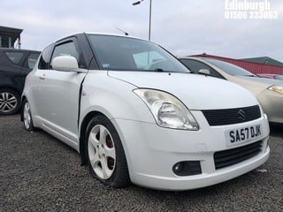 Location: Edinburgh - 2007 SUZUKI SWIFT VVTS GLX 3 Door Hatchback REG: SA57DJK, Keys: No, MOT Expiry date: 19/07/2023, 1490 Petrol, 5 Speed Manual Petrol, Former Keepers: 8