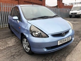 Location: Nottingham - 2004 HONDA JAZZ SE 5 Door Hatchback REG: FE54EZL, Keys: No, MOT Expiry date: 28/10/2024, 1339 Petrol, 5 Speed Manual Petrol, Former Keepers: 4